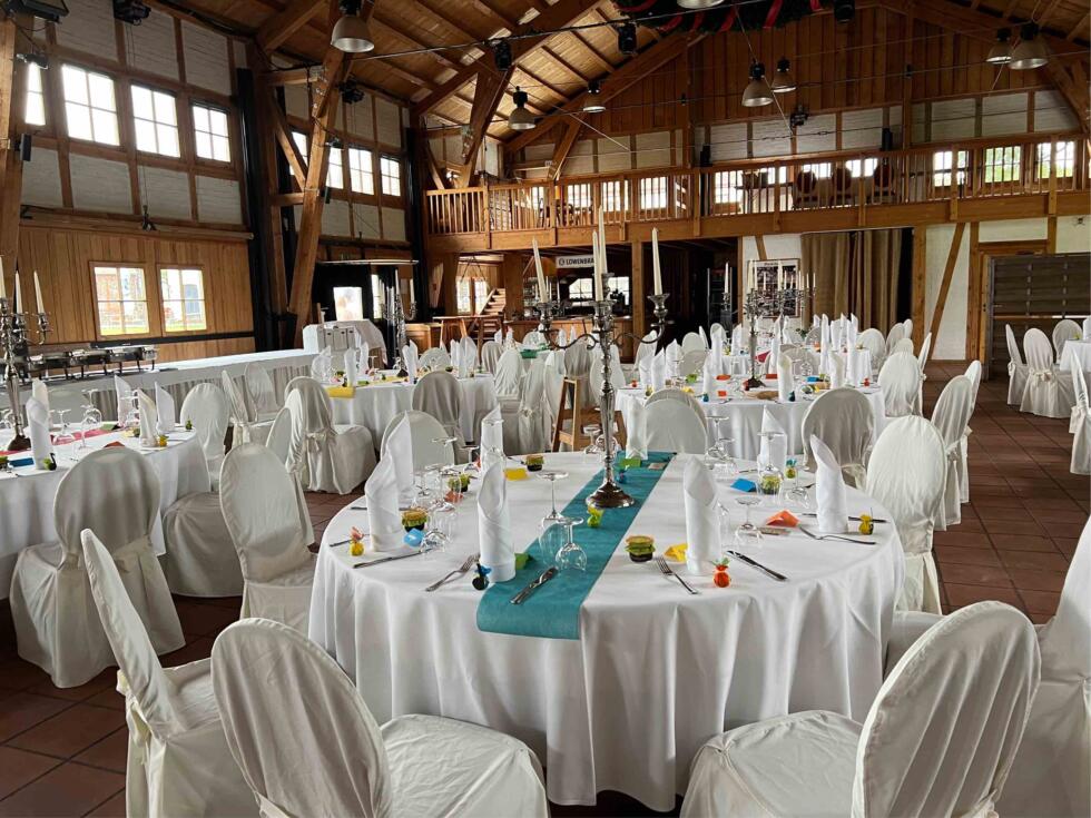 Hochzeitsfeier in der Location Markthalle Schloss Diedersdorf