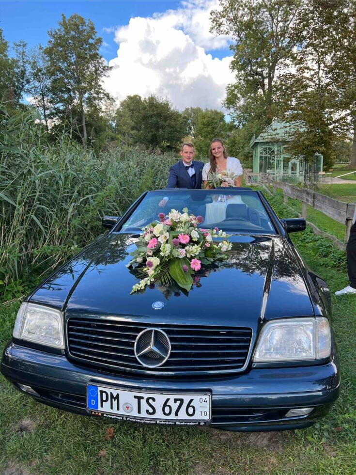 Mit dem Brautpaar Celina & Dennis Traupavillon am See Schloß Diedersdorf